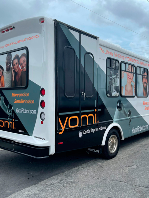 Yomi Robot Bus Full wrap Yomi Robot Bus Full wrap