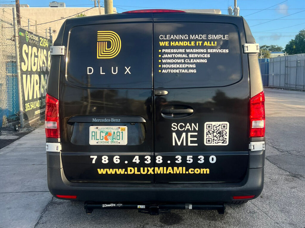 Dlux Mercedes Full Color wrap