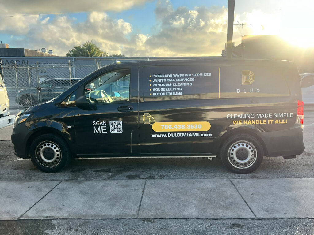 Dlux Mercedes Full Color wrap